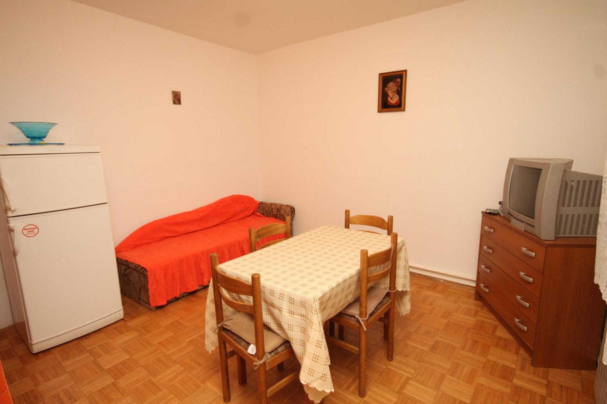 Apartments And Rooms With Parking Space Mali Lošinj Dış mekan fotoğraf